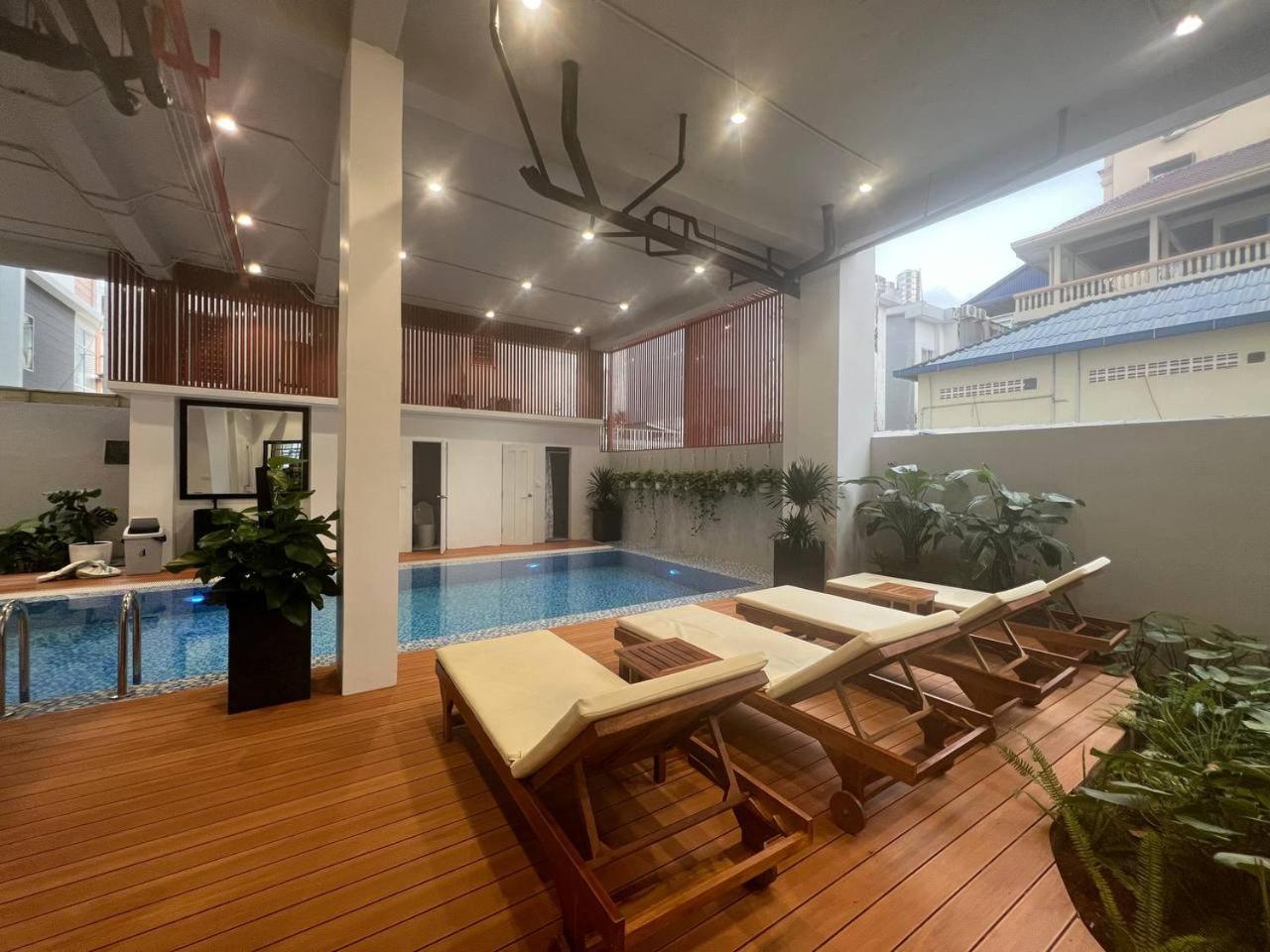 C-Hotel Sihanoukville Extérieur photo